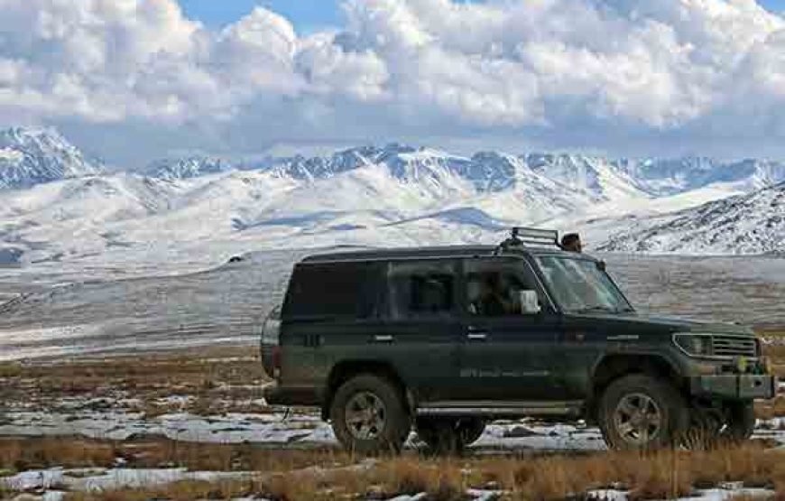 8-Day Skardu Tour on a 4×4 Toyota Prado SUV